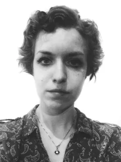 Flora Almosdi